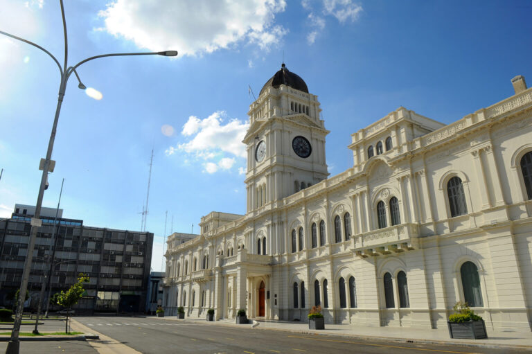 Comienza el pago de haberes de octubre para empleados públicos entrerrianos