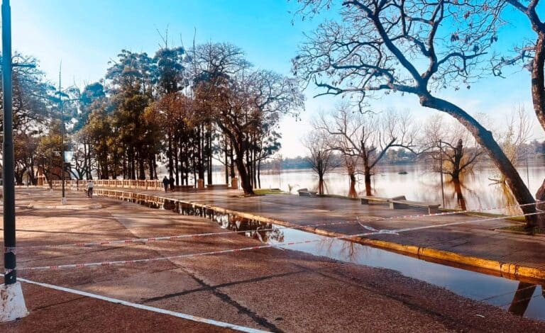 Creciente del río Uruguay: habilitan cortes de tránsito en varios puntos de Concordia