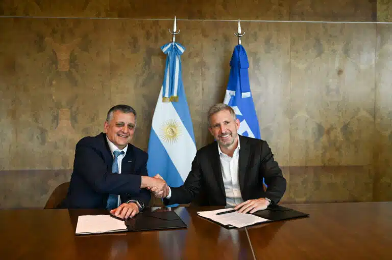 Entre Ríos se mete de lleno en Vaca Muerta: el acuerdo con YPF que puede traer inversiones y empleo