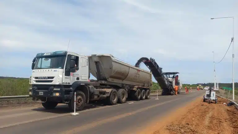 Avances en la remodelación de la Ruta A015: prevén culminar las obras antes del verano